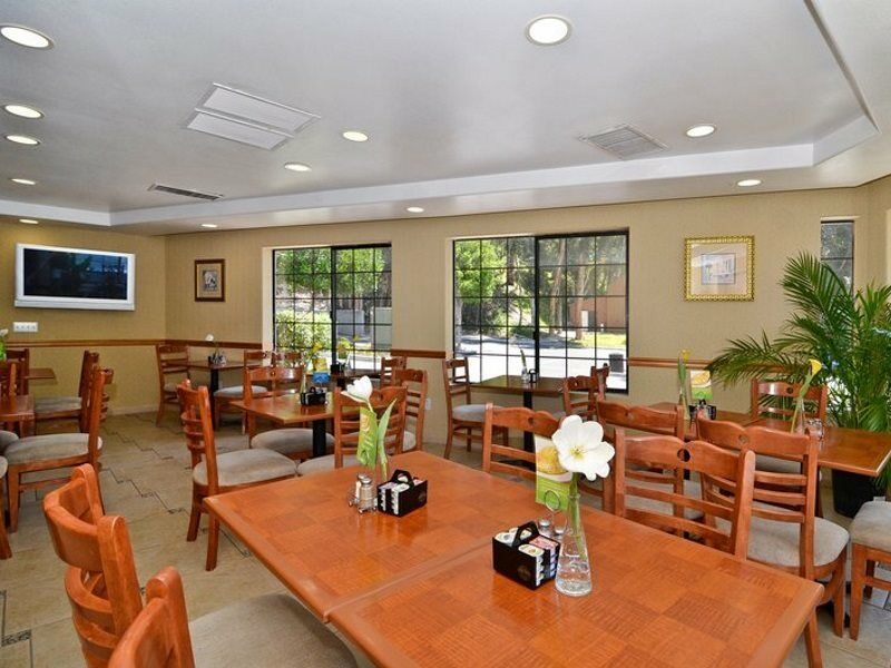 Holiday Inn Express Mira Mesa San Diego By Ihg Екстер'єр фото